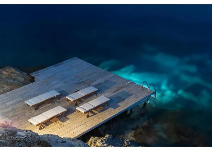 Penzion Blueros - Grey Mégas Yialós-Nítes