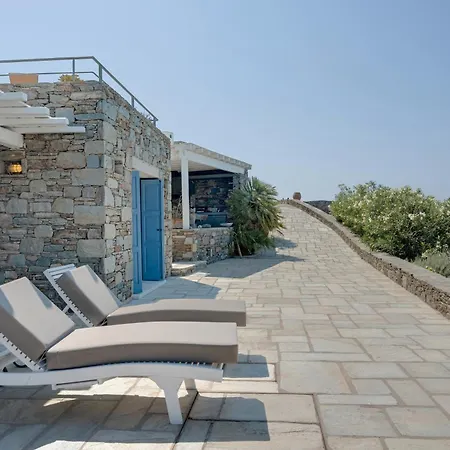 Πανσιόν Blueros - Grey Μέγας Γιαλός-Νίτες